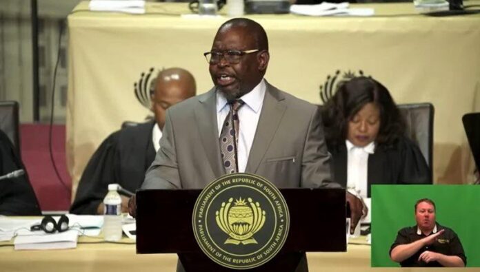 COSATU Pushes Parliament